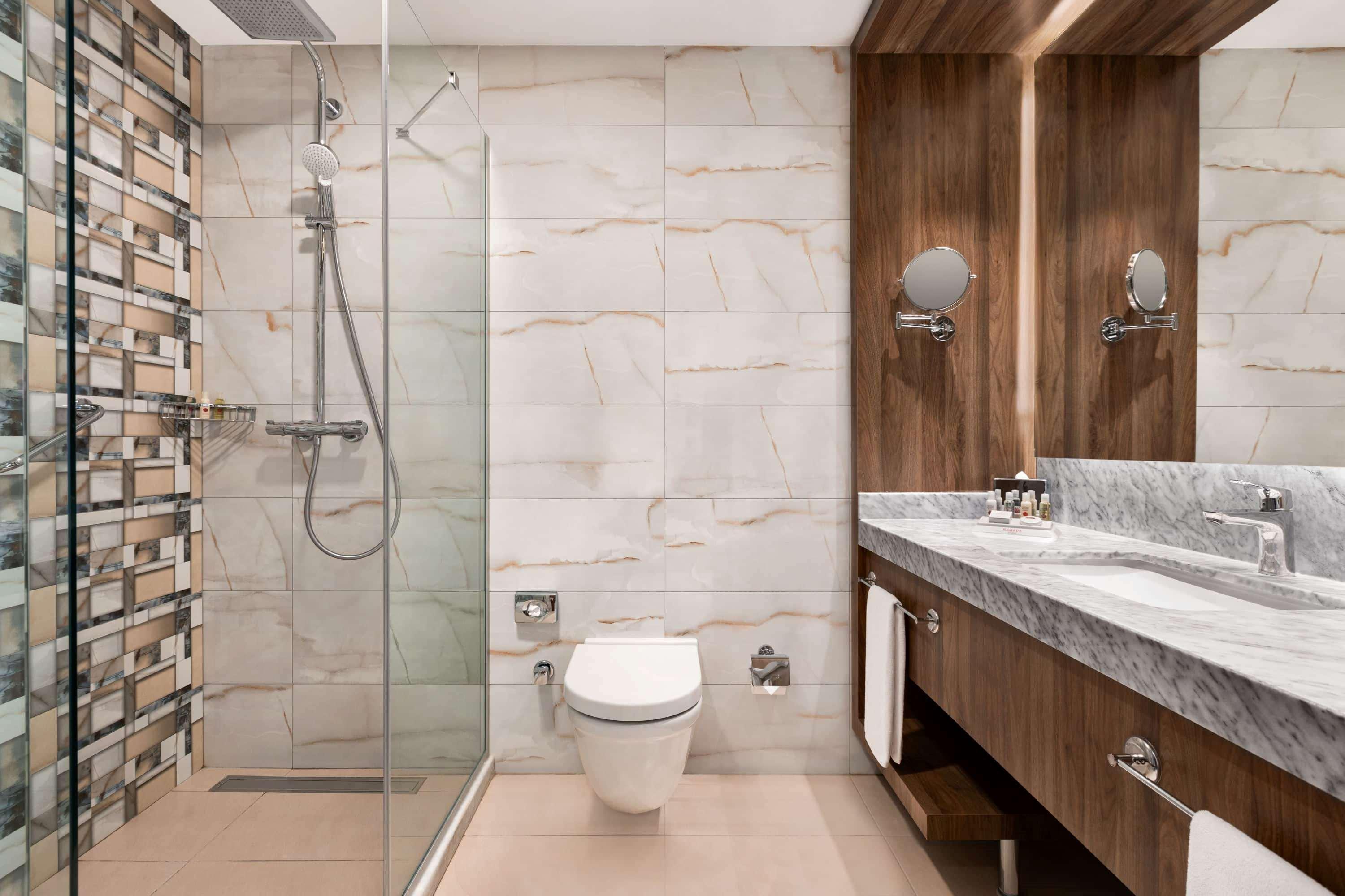 Ramada By Wyndham Beylikduzu Hotel Istanbul Bagian luar foto