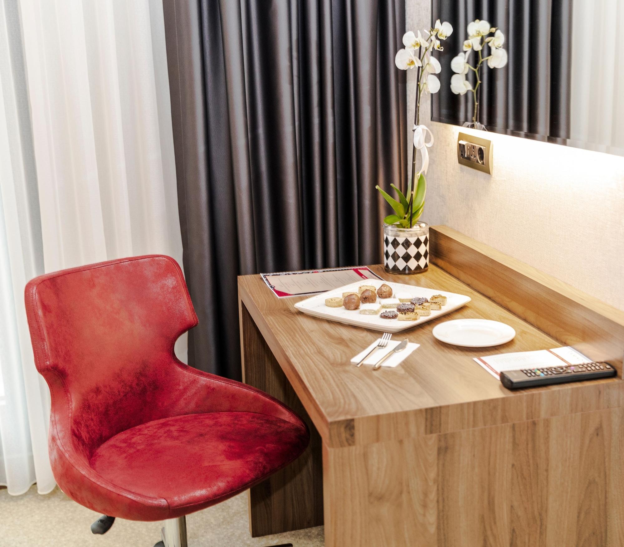 Ramada By Wyndham Beylikduzu Hotel Istanbul Bagian luar foto