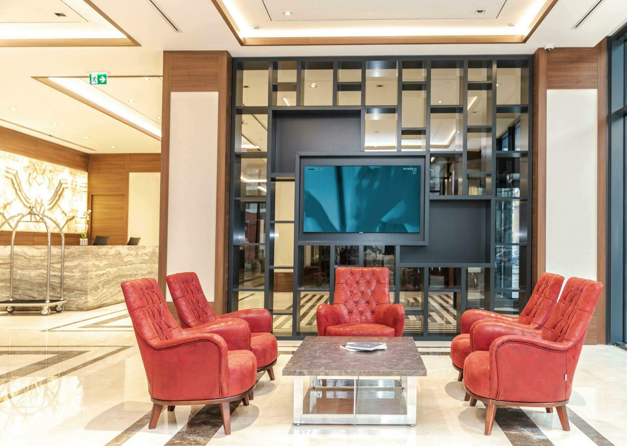 Ramada By Wyndham Beylikduzu Hotel Istanbul Bagian luar foto